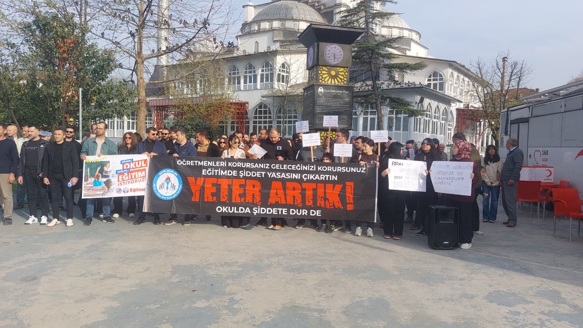 Akyazı’da Eğitimde Şiddete Tepki: Sendikalardan Ortak Basın Açıklaması