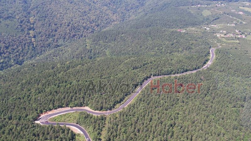 Akyazıda İki Mahalle Yolu Yenileniyor