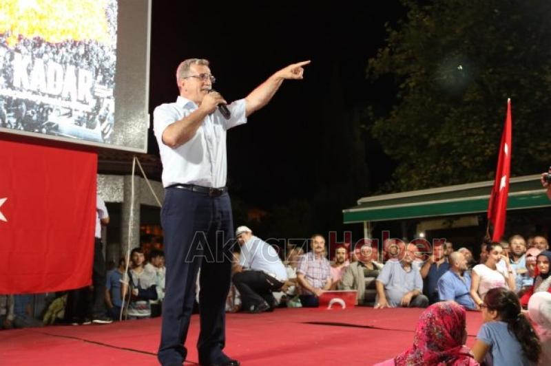 AKYAZIDA İKİNCİ EMRE KADAR MİLLİ İRADE VE DEMOKRASİ NÖBETİ SÜRÜYOR