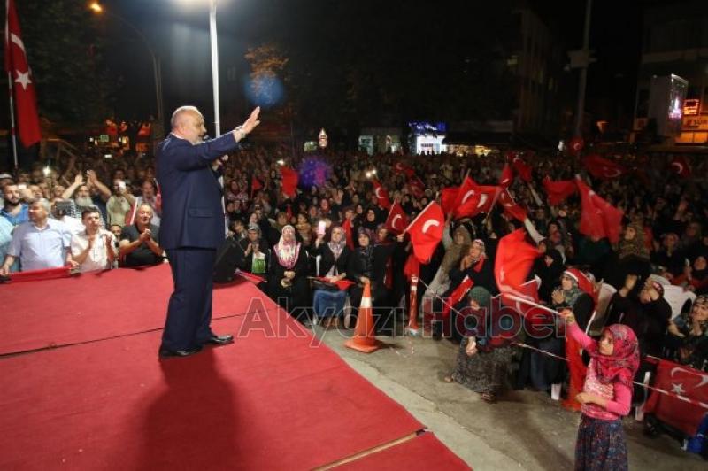 AKYAZIDA İKİNCİ EMRE KADAR MİLLİ İRADE VE DEMOKRASİ NÖBETİ SÜRÜYOR