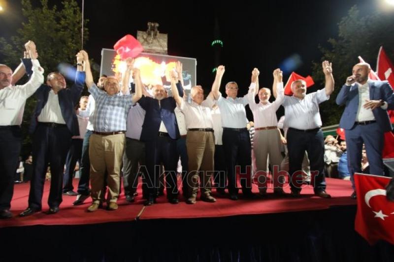 AKYAZIDA İKİNCİ EMRE KADAR MİLLİ İRADE VE DEMOKRASİ NÖBETİ SÜRÜYOR