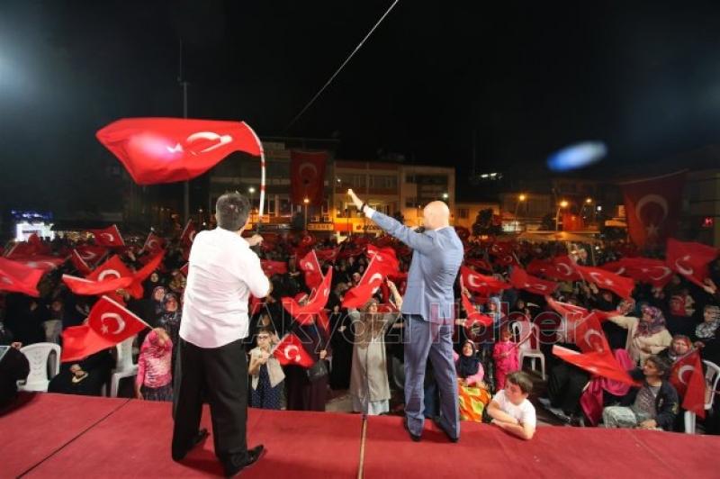 AKYAZIDA İKİNCİ EMRE KADAR MİLLİ İRADE VE DEMOKRASİ NÖBETİ SÜRÜYOR