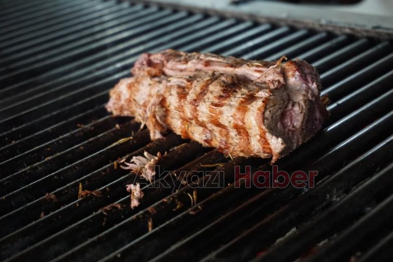 Akyazı’da İlk ve Tek Kilo İşi Et Hizmeti