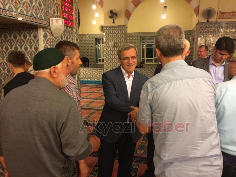 Akyazı’da Kadir Gecesi Çoşkusu