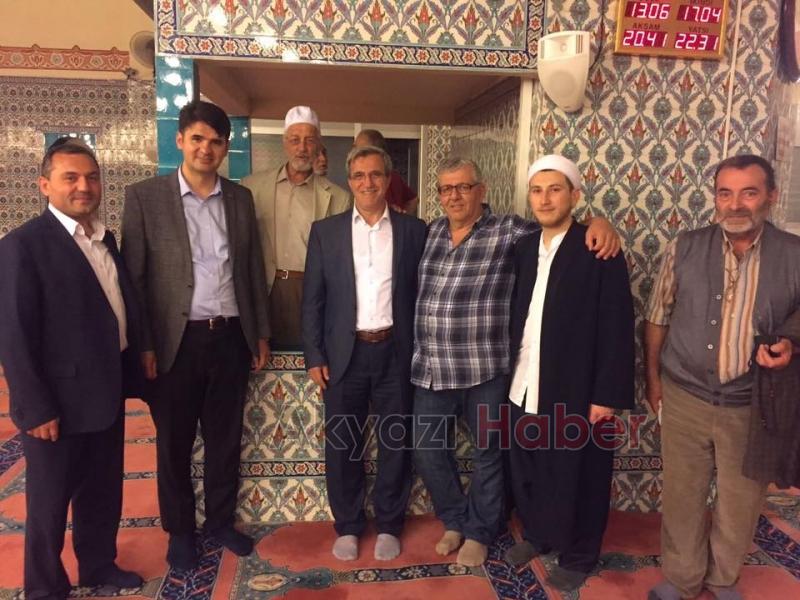 Akyazı’da Kadir Gecesi Çoşkusu