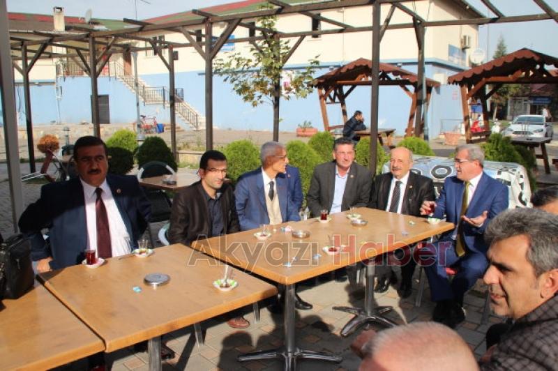 Akyazı’da Muhtarlar Günü Kutlandı