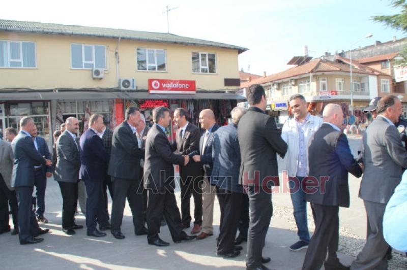 Akyazı’da Muhtarlar Günü Kutlandı