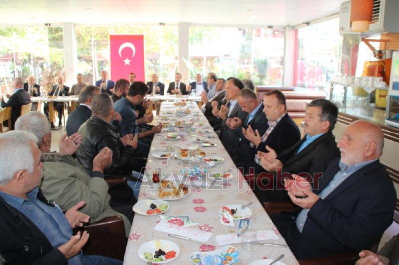 Akyazı’da Muhtarlar Günü Kutlandı