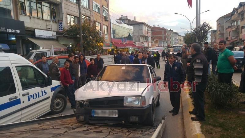 Akyazıda Polis Operasyonuyla Kıskıvrak Yakalandılar