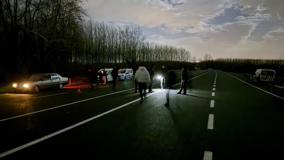 Akyazı’da Polis ve Bekçi Ekiplerinden Geniş Çaplı Asayiş Uygulaması