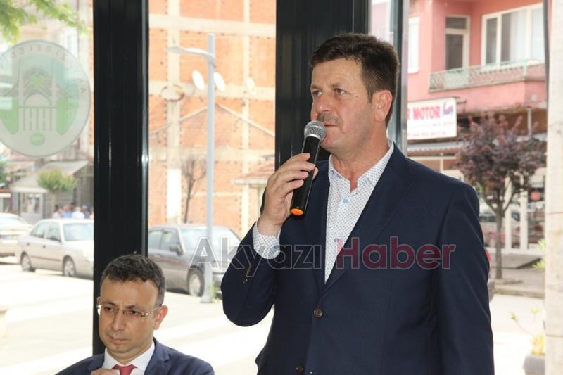 Akyazıda Protokol Bayramlaştı