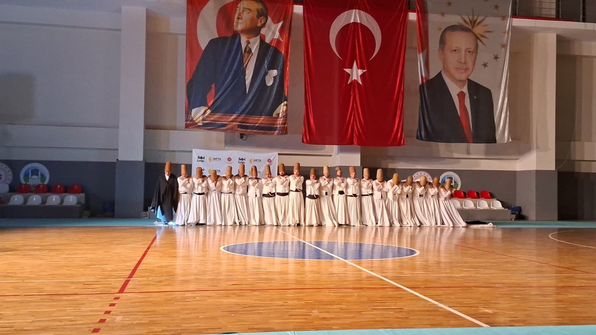 Akyazı’da Şeb-i Arûs Programı İki Gün Boyunca Maneviyat Dolu Anlara Sahne Oluyor