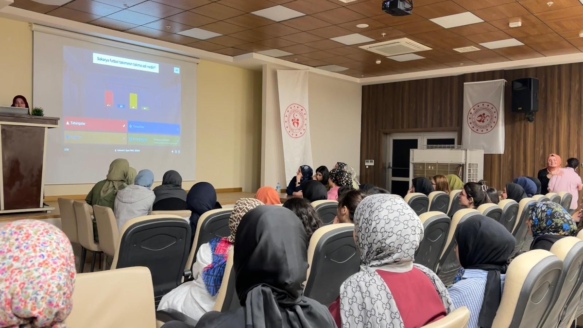Akyazı’da sınav öncesi motivasyon etkinliği