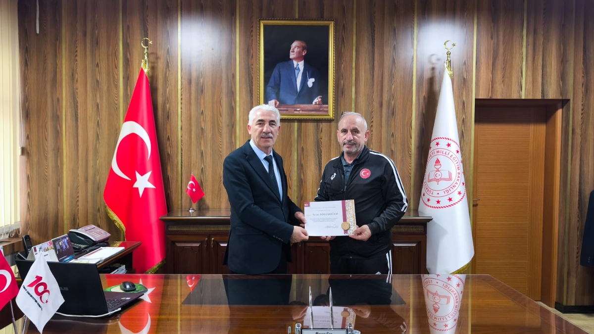 Akyazı’da Şampiyon Karateciler onurlandırıldı