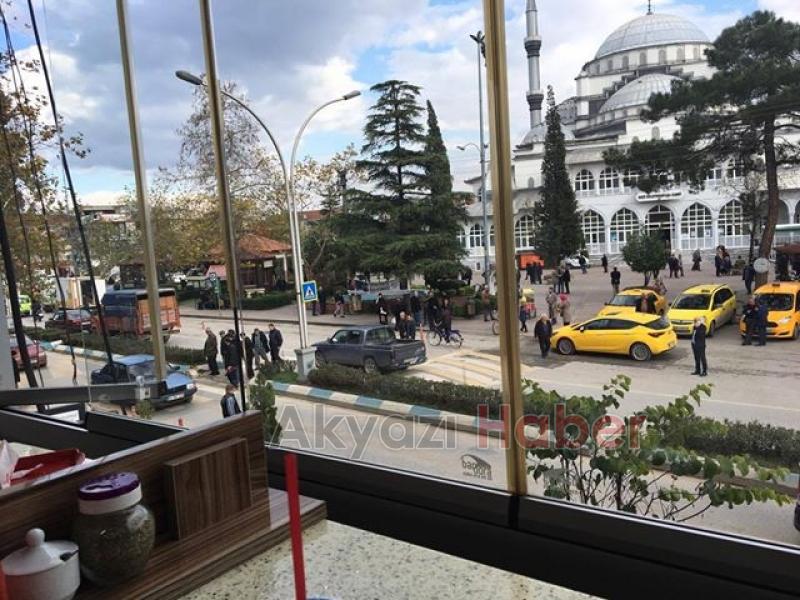 Akyazı’da Sürücüler Yayalara Öncelik Tanımıyor