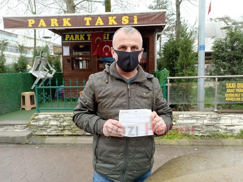 Akyazıda taksiciden kampanyaya destek