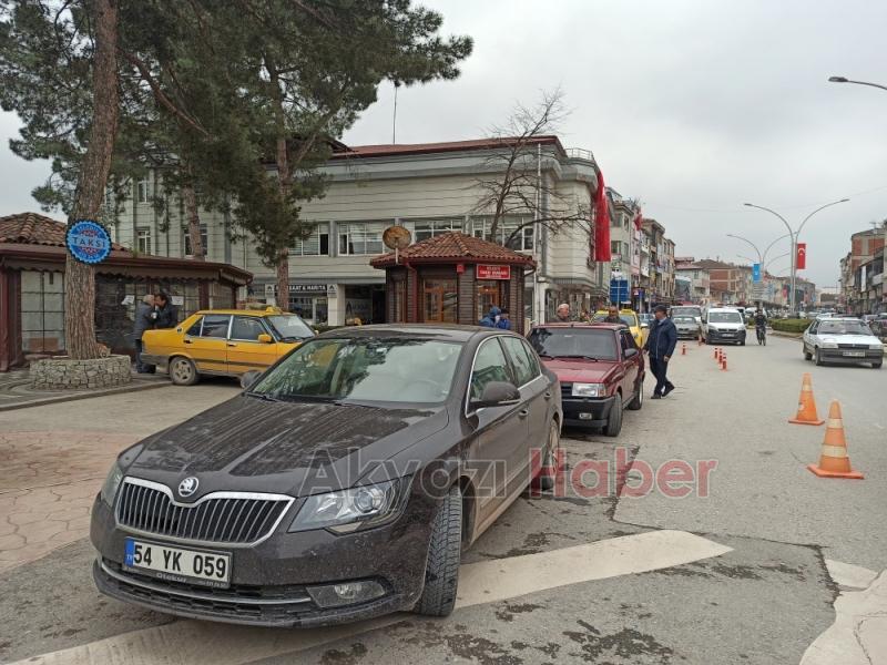 Akyazıda Ücretsiz Dezenfekte Noktası Kuruldu