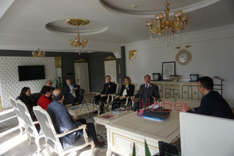 Akyazıda Vergi Haftası Kutlamaları Başladı