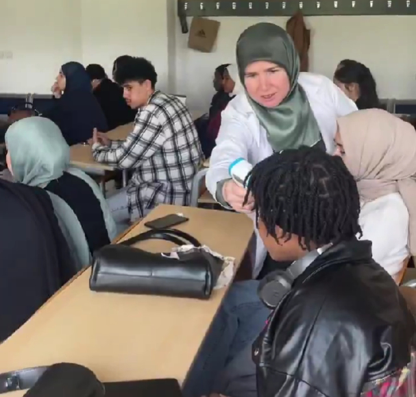 Akyazı’da yabancı öğrencilere sıtma eğitimi