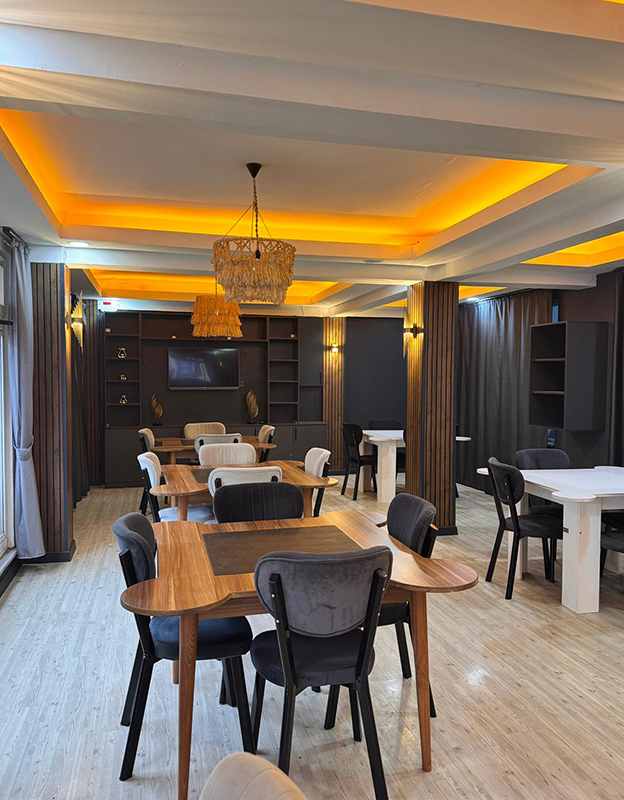 Akyazı’da Yeni Bir Lezzet Durağı: Star Cafe Kapılarını Açtı!