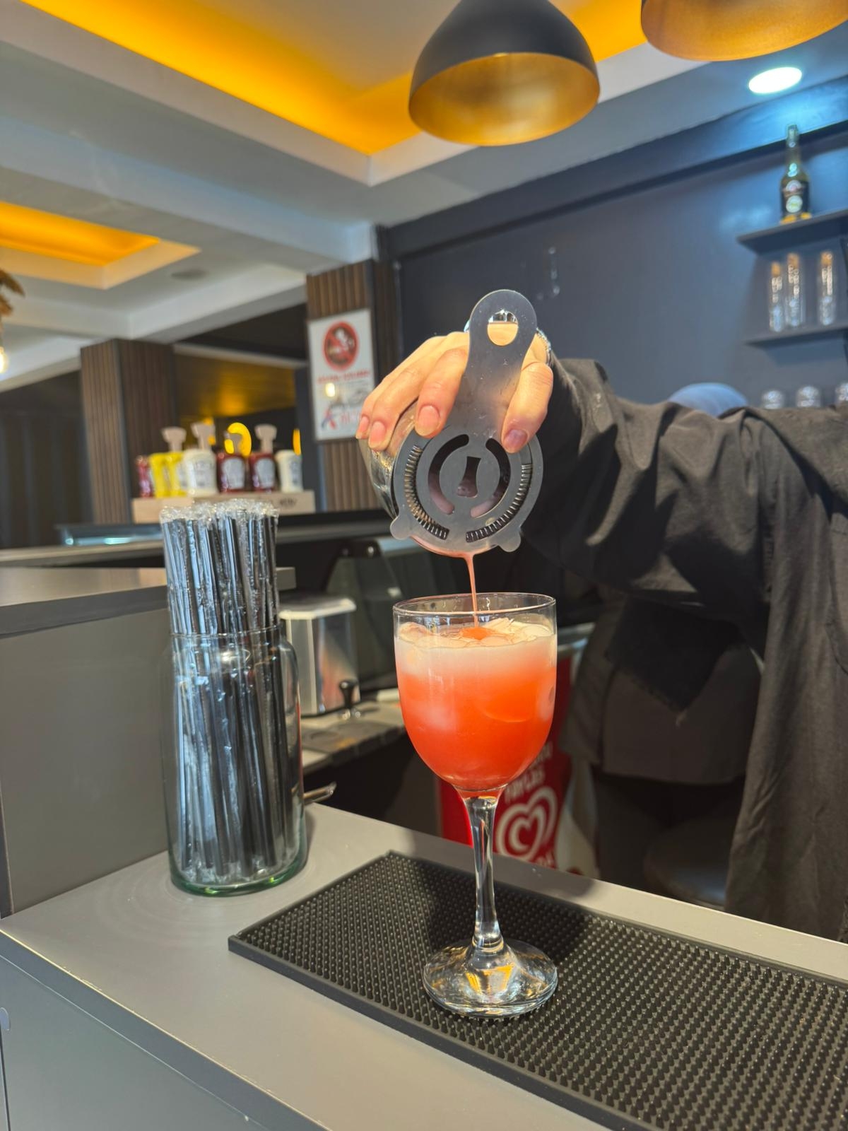Akyazı’da Yeni Bir Lezzet Durağı: Star Cafe Kapılarını Açtı!