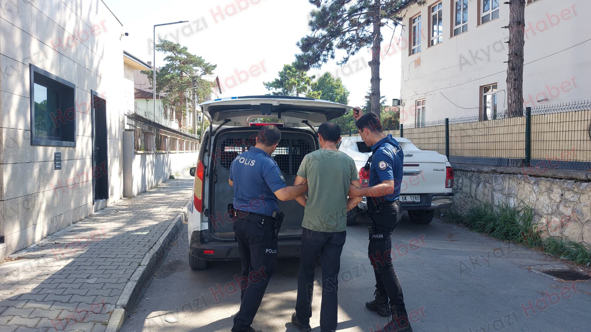 Akyazı’da Zehir Tacirlerine Geçit Yok
