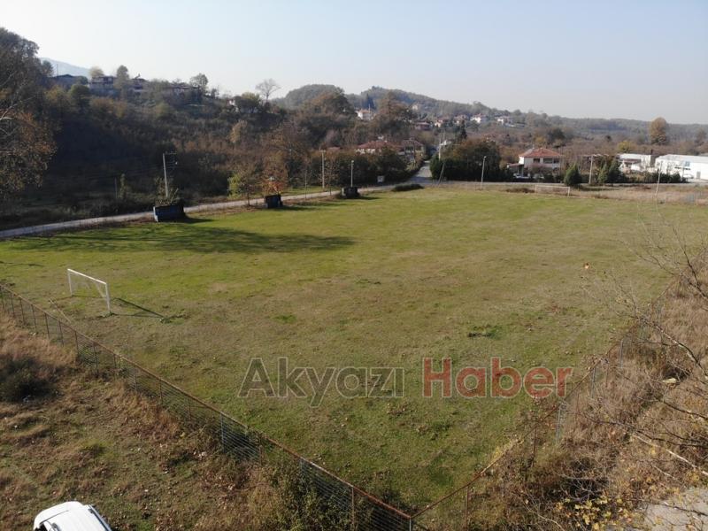 Akyazıdaki Spor Tesislerine  Bakım ve Onarım Yapıldı 