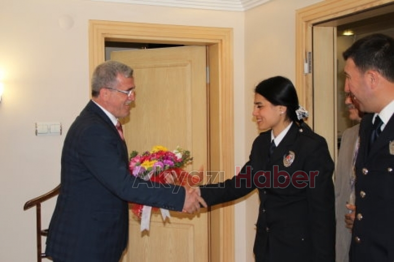 Akyazı Emniyet Müdürlüğü Polis Haftası Programı Ziyaretlerle Başladı