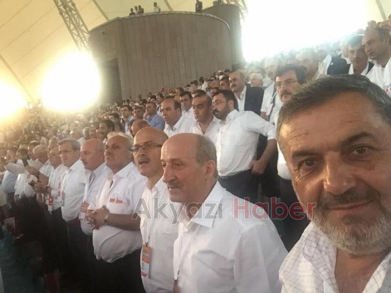 Akyazılı Ak Partililer 16.Yaşı Kutladı