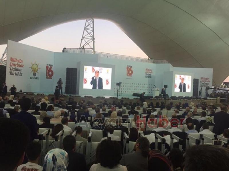 Akyazılı Ak Partililer 16.Yaşı Kutladı