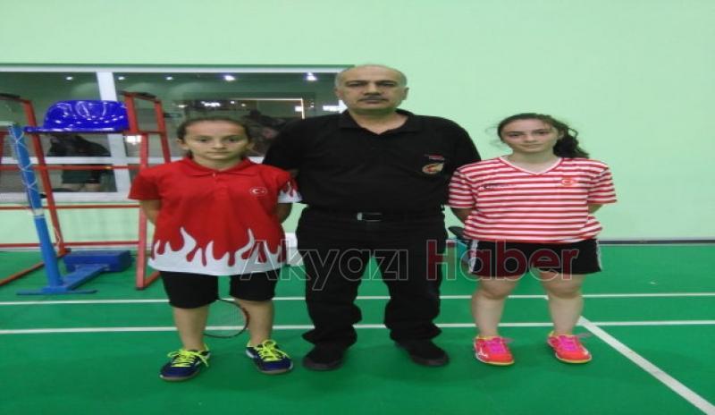 Akyazılı  Badmintonculardan Milli gurur