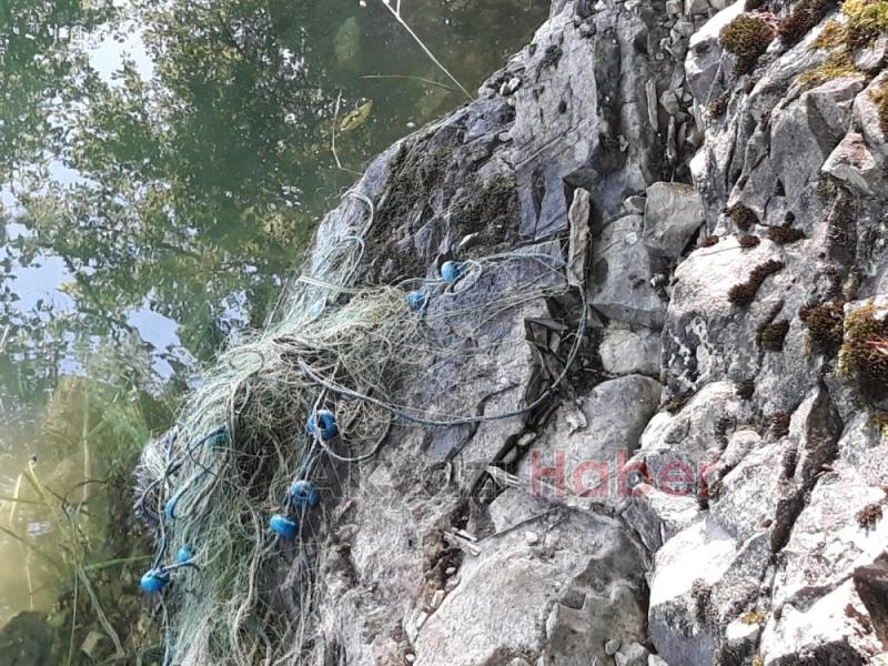 Akyazılı Balıkçılar Sülüklü Göl'de ağları topladı