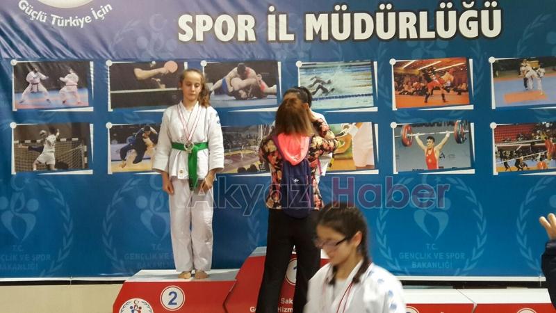  Akyazılı Başarılı Judocular Türkiye Şampiyonasına Katılacak