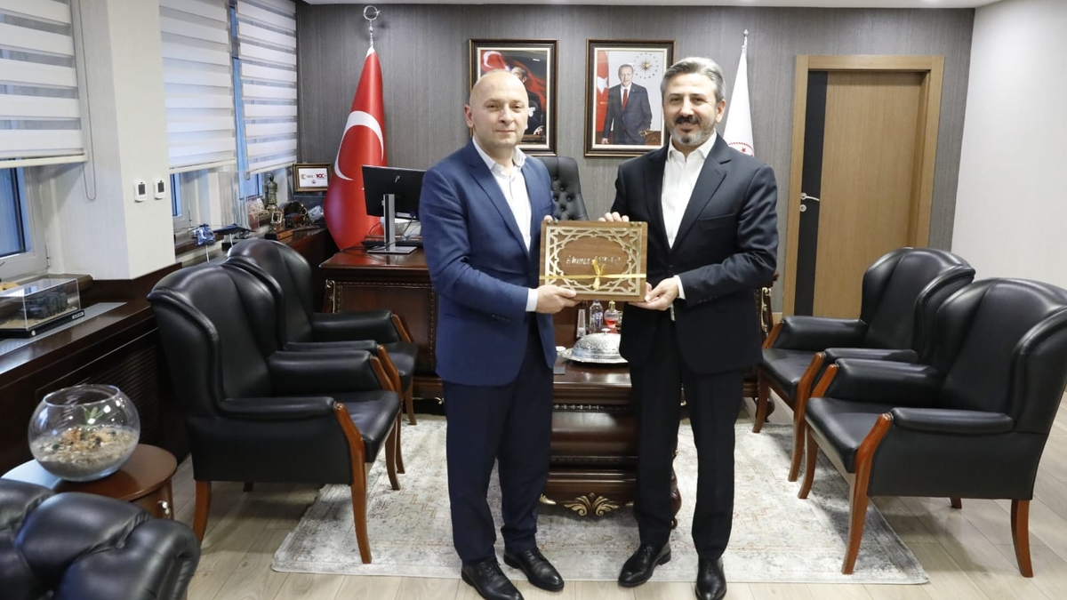 Akyazı Esnaf Birol Kopal, Ankara’da Bir Dizi Ziyaret Gerçekleştirdi