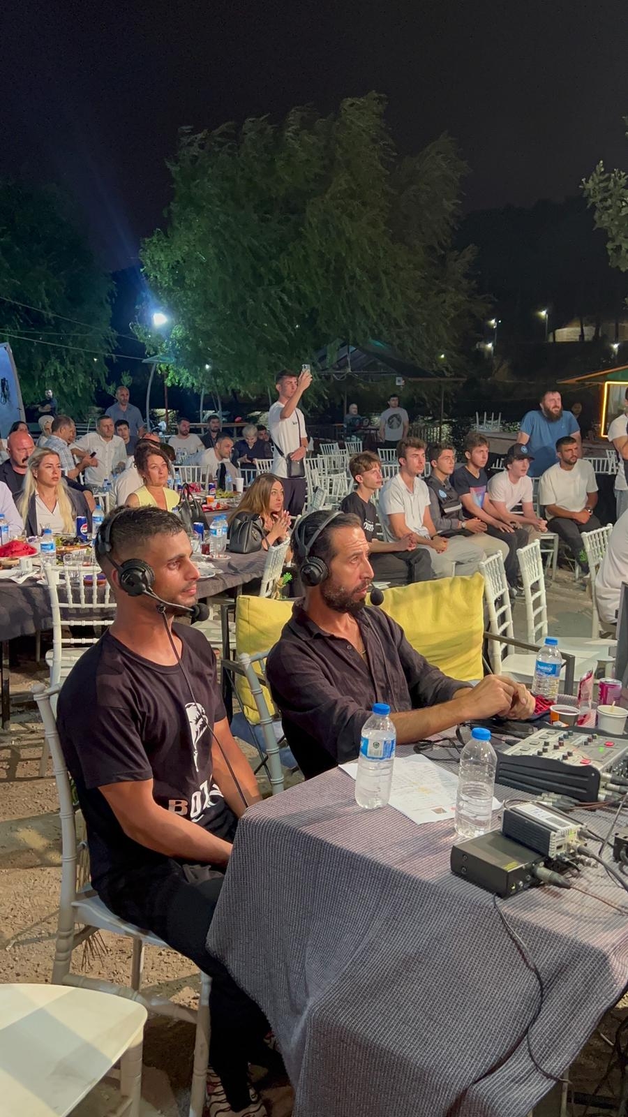 Akyazılı boksör Mustafa Bozan gururlandırdı
