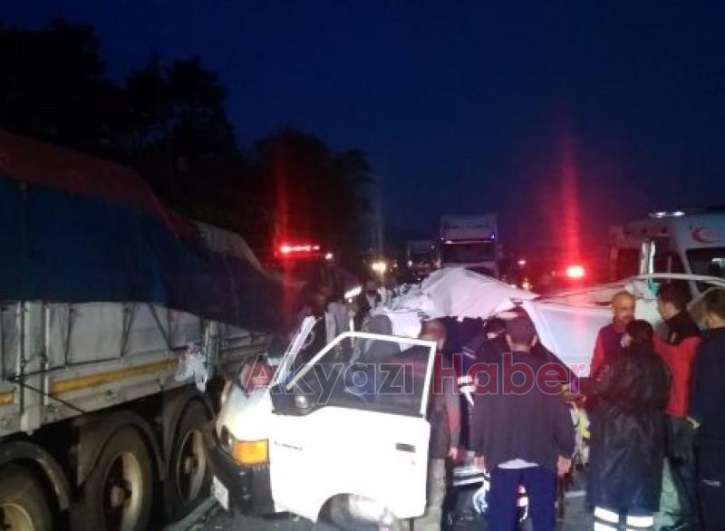 Akyazılı çift feci kazada öldü