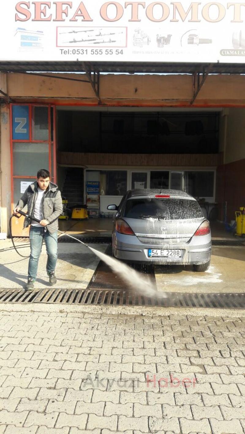 Akyazılı Esnafından Eymen Bebeğe Tam Destek