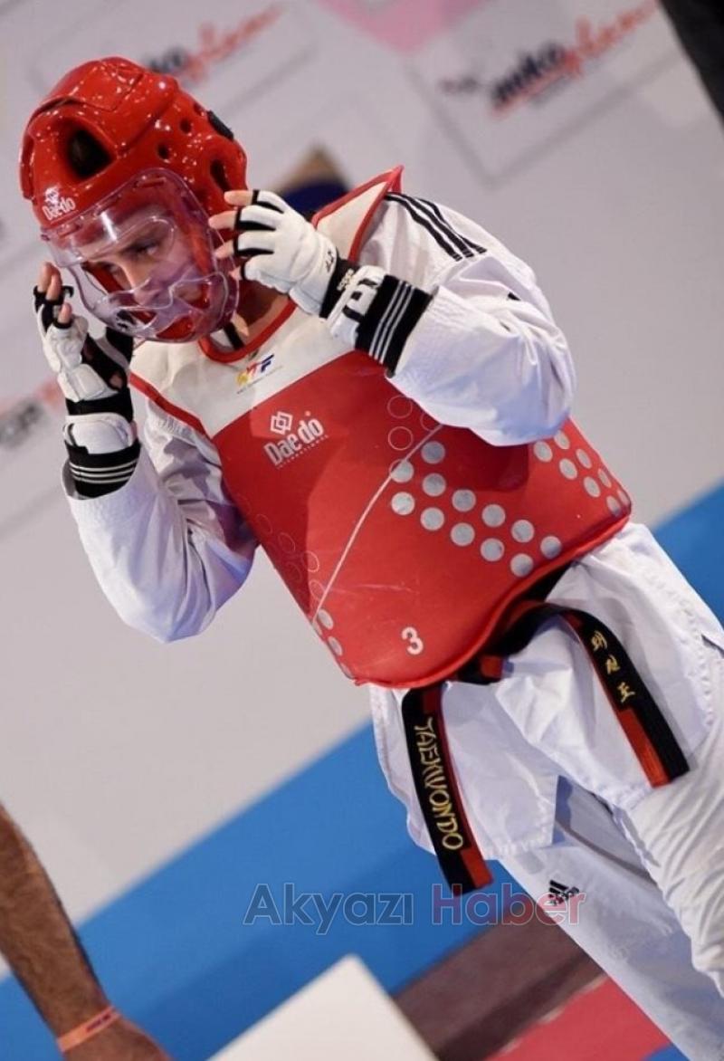 Akyazılı Genç Tekvondocu Milli Forma İle İspanya Yolcusu