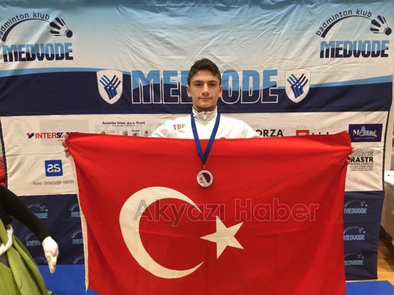 AKYAZILI GENÇLERDEN BÜYÜK BAŞARI