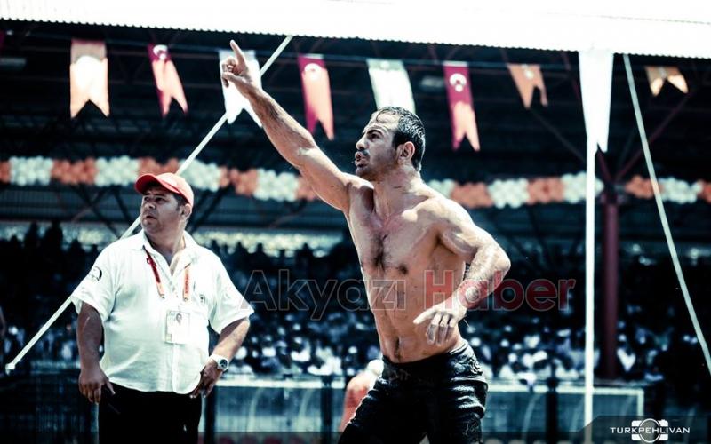 Akyazılı Güreşçiler Tarihi Kırkpınar Yağlı Güreşleri'nde Boy Gösterecek