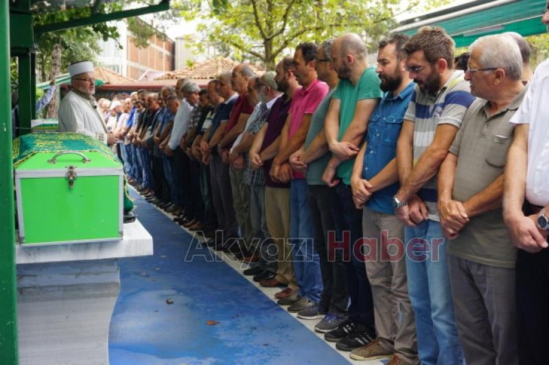Akyazılı iş adamı fazlı özdemir son yolculuğuna uğurlandı
