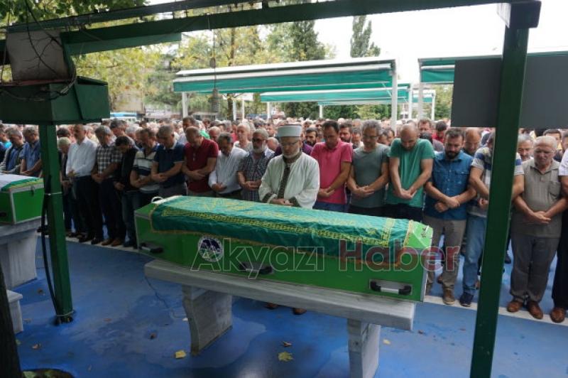 Akyazılı iş adamı fazlı özdemir son yolculuğuna uğurlandı