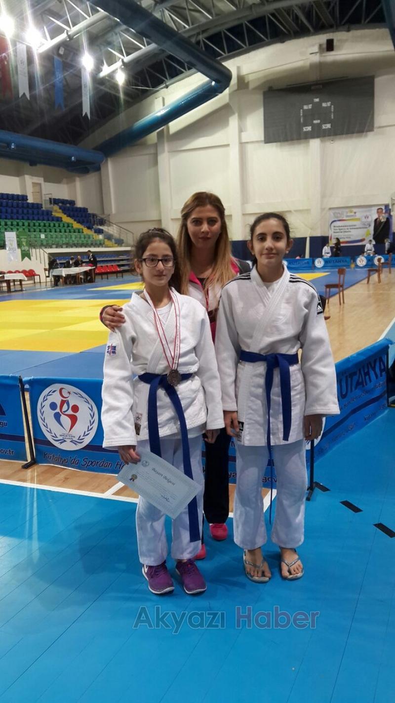 Akyazılı Judocular Türkiye Şampiyonası Yolunda