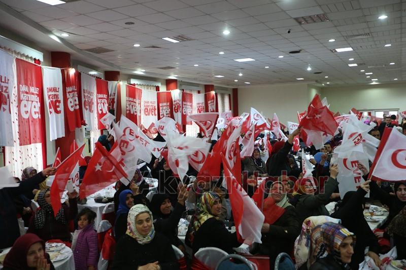 Akyazılı Kadınlar Kahvaltıda Buluştu