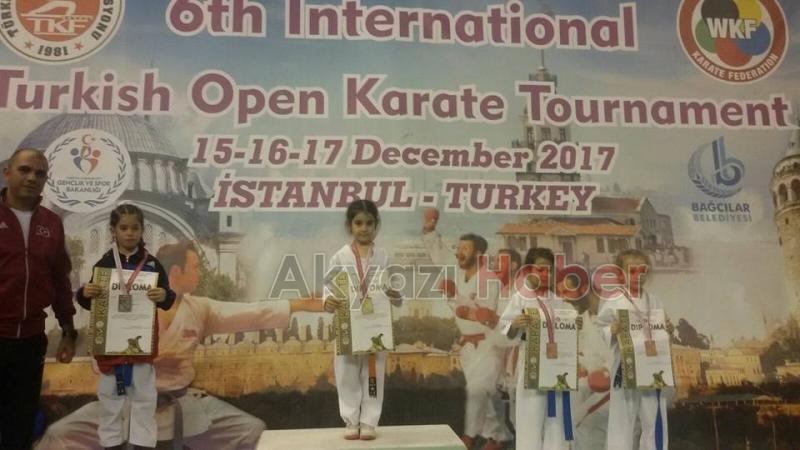 Akyazılı Karatecilerden Madalya Yağmuru