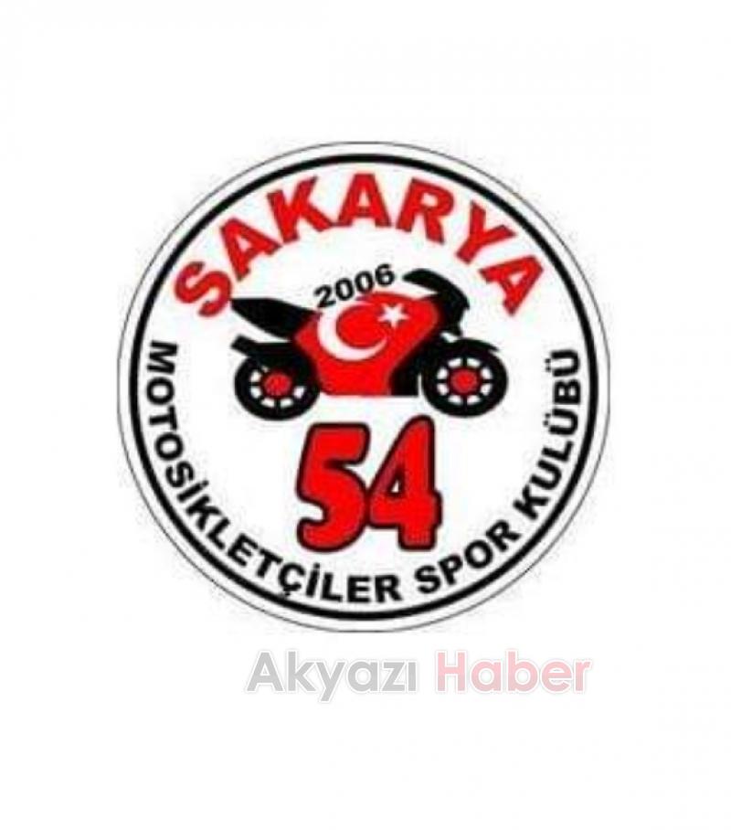 Akyazılı Motosikletçi Emirhan Erkan Süpermoto da ikinci oldu