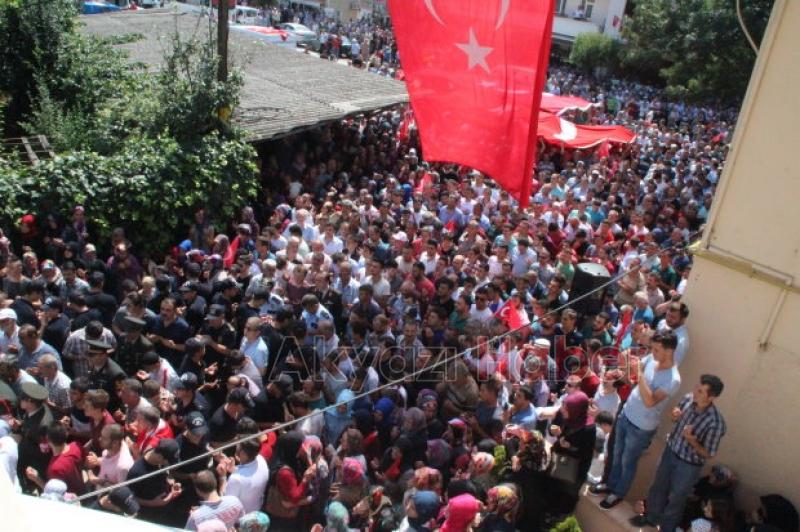 Akyazılı Şehit Uzman Çavuş Yunus Aktaş Ebediyete Uğurlandı