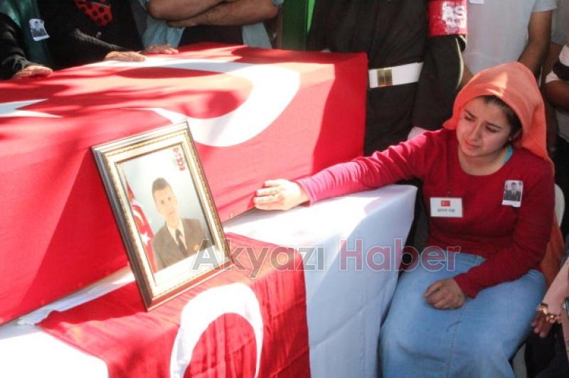 Akyazılı Şehit Uzman Çavuş Yunus Aktaş Ebediyete Uğurlandı