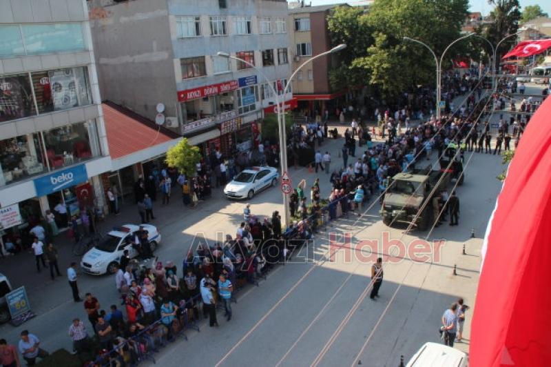 Akyazılı Şehit Uzman Çavuş Yunus Aktaş Ebediyete Uğurlandı