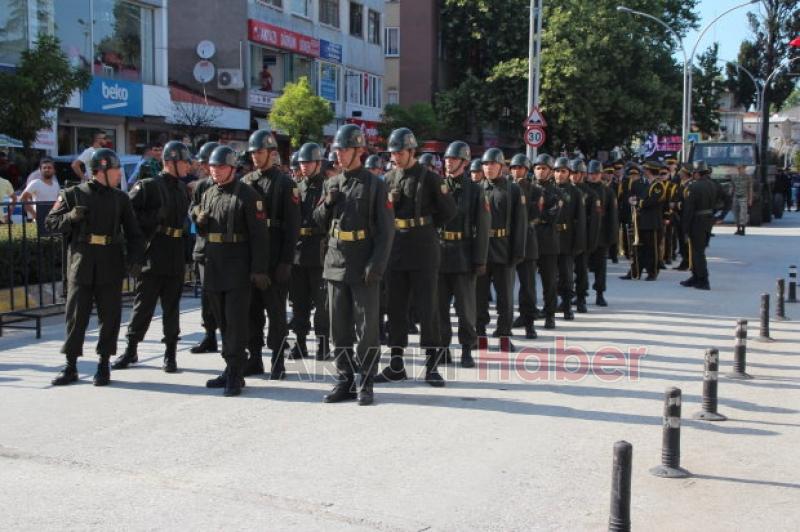 Akyazılı Şehit Uzman Çavuş Yunus Aktaş Ebediyete Uğurlandı